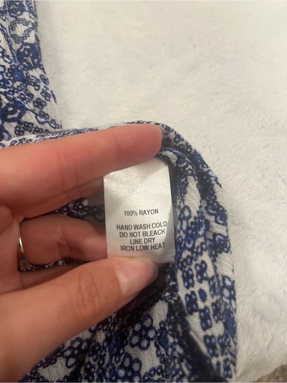 Lulus Blue & White Tile Print Maxi Dress - Small - Picture 4 of 9
